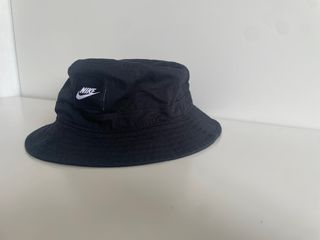 Gorro bucket Nike negro