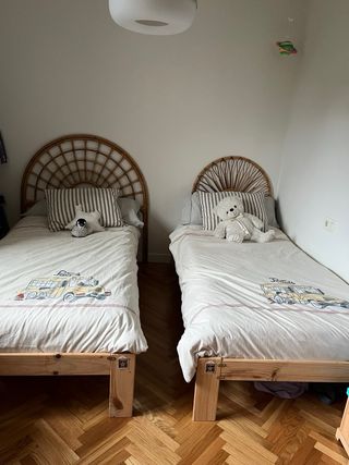 Camas individuales de madera 90cm x190