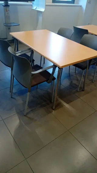 Mesa de restaurante madera y metal Hay 29 unidades