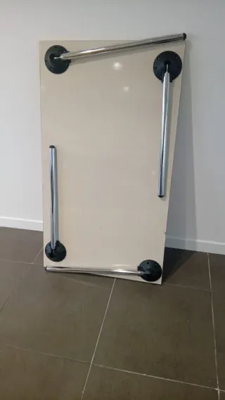 Mesa de restaurante madera y metal Hay 29 unidades