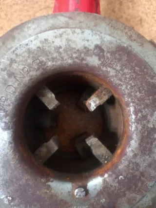 Roscadora SUPER-EGO 3 Manual para tubos