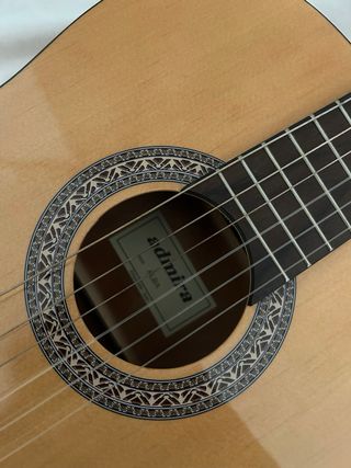 Guitarra Clásica Admira