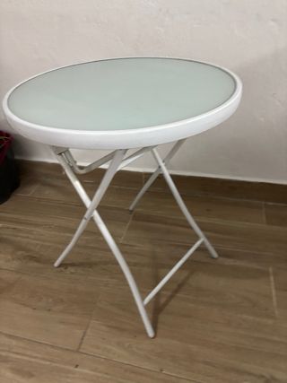 Mesita redonda plegable cristal y metal