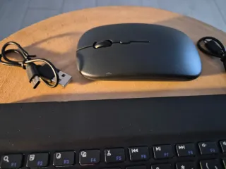 Teclado y Ratón Inalámbricos