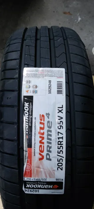 Neumáticos nuevos Hankook Ventus Prime 4 205/55R17