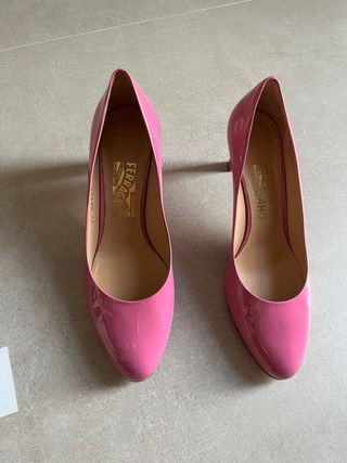 Scarpe con tacco rosa Salvatore Ferragamo