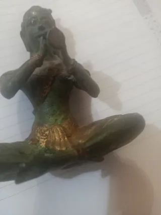 Antica statuetta in bronzo