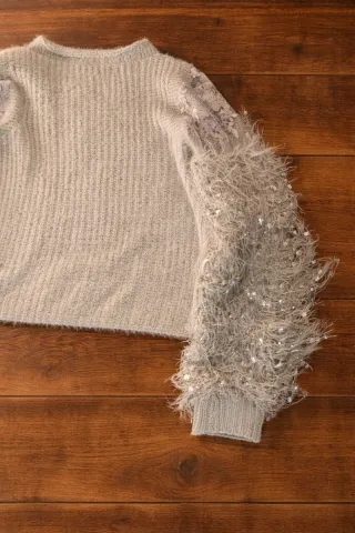 Maglioncino elegante maniche gioiello beige