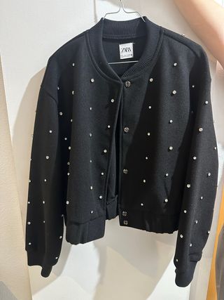 Chaqueta Bomber Zara Negra con Brillantes