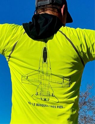 Camiseta técnica F18 avión