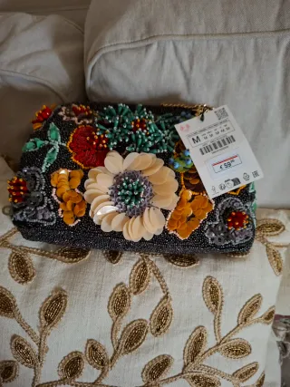 Bolso mano zara abalorios