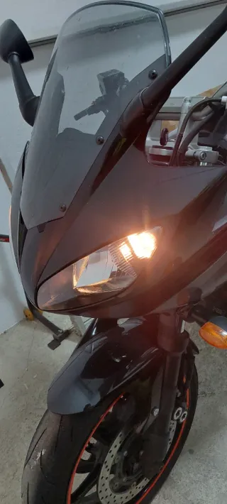 Yamaha FZ6 Fazer S2