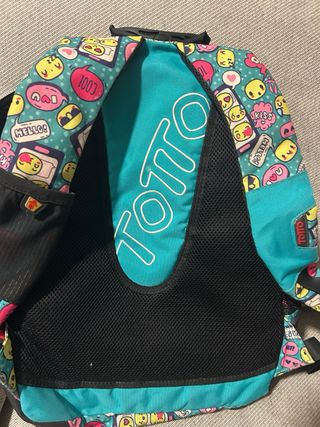 Mochila Totto con estampado de emojis