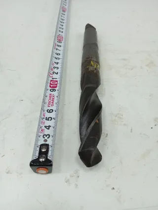 Broca 24 mm con mango conico