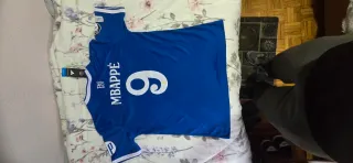 Camiseta ASTRO Negra y Rosa