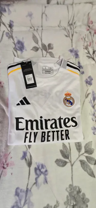 Camiseta ASTRO Negra y Rosa