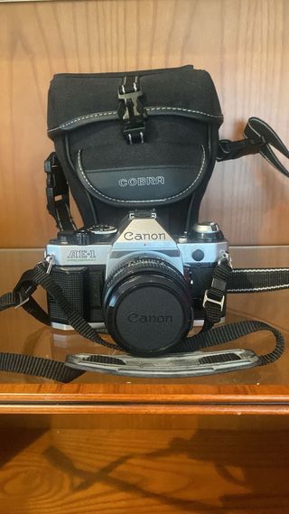 Cámara Canon AE-1 Program Plata