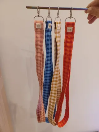 Llaveros/Colgantes de tela a cuadros (4 uds)