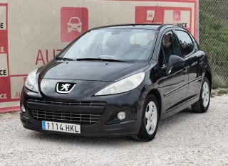 Peugeot 207 2012