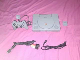 Sony PS1 Console con Controller e Accessori