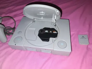 Sony PS1 Console con Controller e Accessori