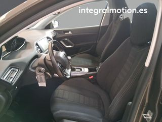 Peugeot 308 5p Allure 1.2 130 S&S