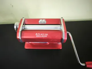 Macchina per pasta Marcato Atlas 150 rossa