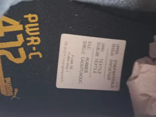 Zapatillas Puma Negras y Blancas talla 30