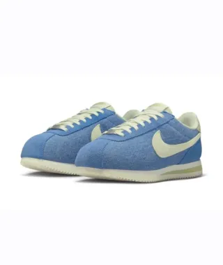 Zapatilla Deportiva Nike Cortez SE Denim Ahumado.