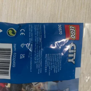 LEGO City 30570 - Set Minifigure e Veicolo