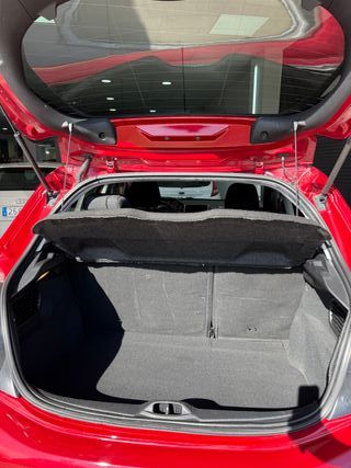 Peugeot 208 1.6 HDI 2016!!