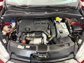 Peugeot 208 1.6 HDI 2016!!