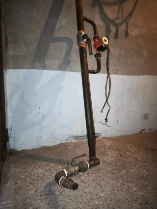 Caldera Ferroli 22Kw Leña + Quemador Pellets