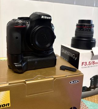 Nikon D5300 + Samyang 8mm f/3.5+ MuchosAccesorios