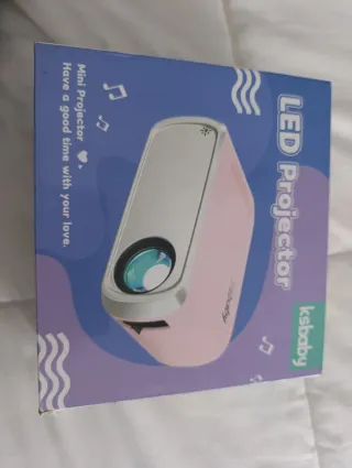 Mini proyector LED ksbaby rosa