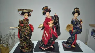 Confezione da 3 Bambole Geisha Giapponesi Eleganti