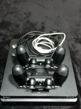 Ps4 Slim + 2 Mandos Originales