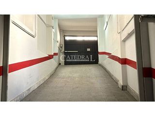 Garaje en alquiler en Encarnación - Regina en Sevilla