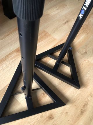 Soportes Altavoces Quik Lok BS300 Negros