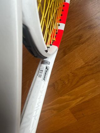 Babolat Pure Strike 100 16/20 Grip 2