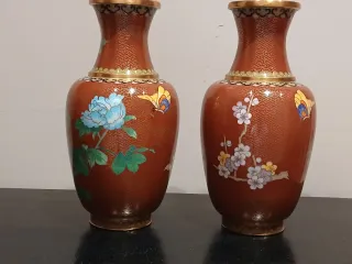 Coppia di vasi cinesi in cloisonné del XIX secolo