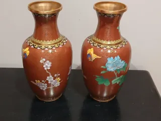 Coppia di vasi cinesi in cloisonné del XIX secolo