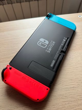 Nintendo Switch Console + Accessori