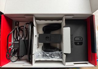 Nintendo Switch Console + Accessori