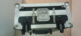 Maleta profesional DJ flight case