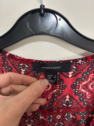 Mono corto estampado rojo