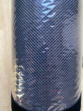 Esterilla negra yoga/pilates 173x61x0,6cm.