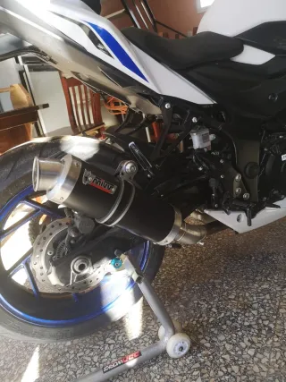 Suzuki GSX-S750+accesorios
