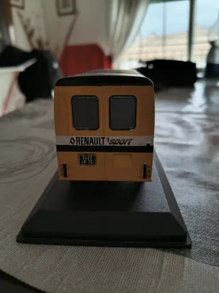 Camión Renault Sport SAVIEM SB2 (1978)