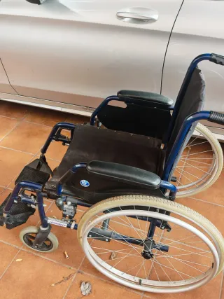 Silla de ruedas en perfecto estado